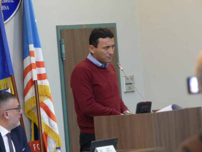 SG Bijeljina: Zdravko Mikić iznio podatke Agrarnog fonda o stanju poljoprivrede pred odbornicima (foto,video)