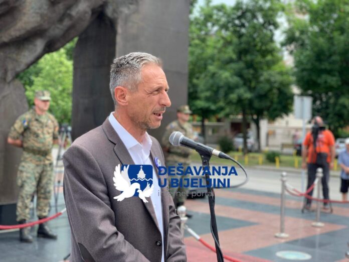 MINISTAR OSTOJIĆ: Gagić nije predsjednik BORS-a