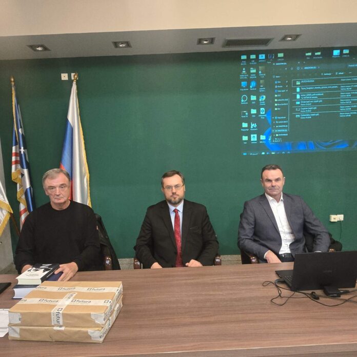 PIČUGIN: Ruska ambasada u BiH zahvalila Društvu “Zavjet“ iz Bijeljine na više od dvije decenije promocije ruskog jezika i kulture (foto)