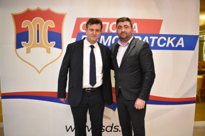 PETROVIĆ: Sve krađe počinju izbornom krađom – prvo pokradu izbore, a onda kradu milione