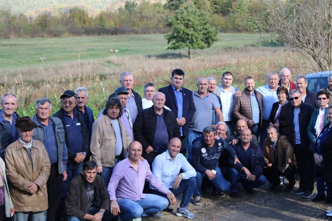 LOPARE: OBILJEŽEN ZAVRŠETAK RADOVA NA PUTU U ZAVRŠJU ( foto)