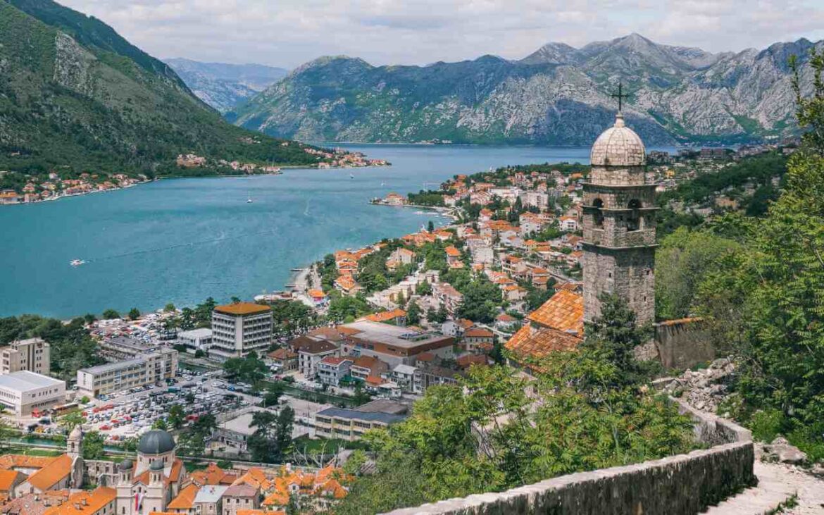 Kako izgleda život na crnogorskom primorju (foto)