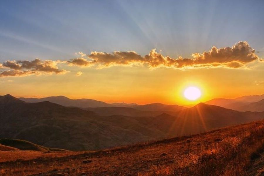 VRIJEME DANAS toplije i pretežno sunčano