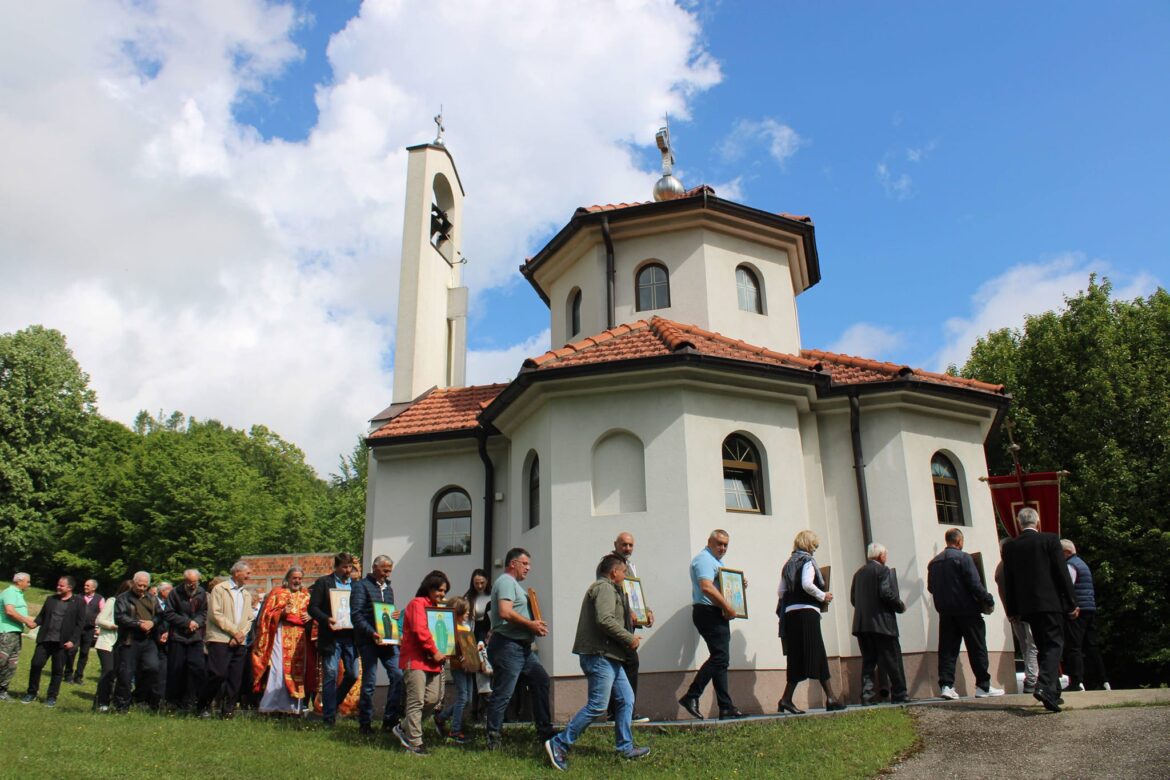 LOPARE: Markovdan – slava hrama u Potraši (foto)