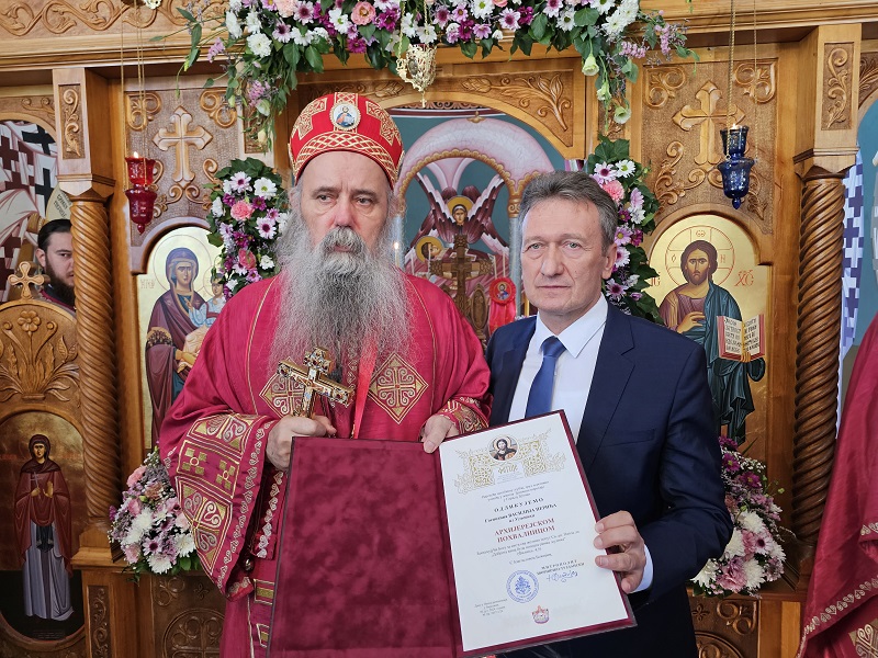 Slava hrama u Gornjoj Trnovi: Liturgija, uzdarja i ljubav mitropolita Fotija (foto)